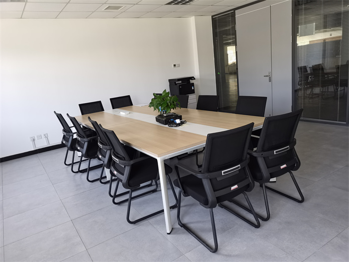 619b054982cd4.jpg 金侖科技會議室.jpg